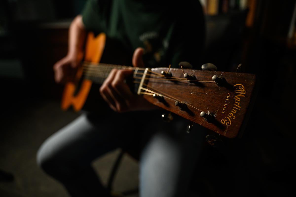 1937 Martin D-18